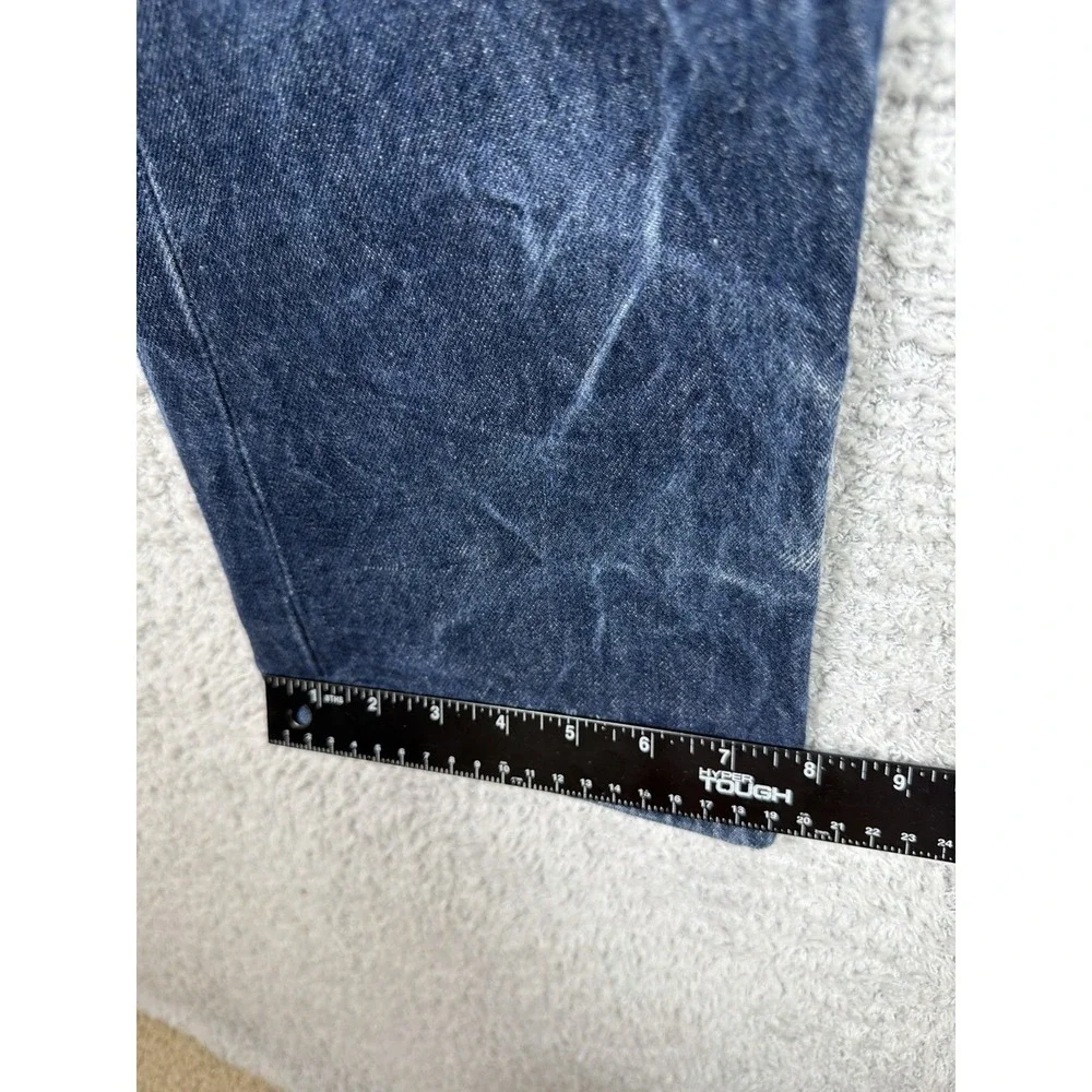 Levi's 501 Original Fit Jeans‎ Men's Actual Size 32x30 Medium Wash Whiskered